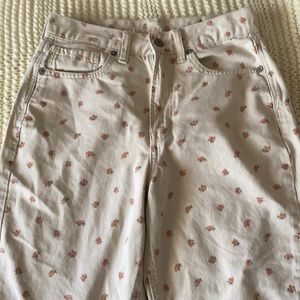 American Eagle floral mom jeans